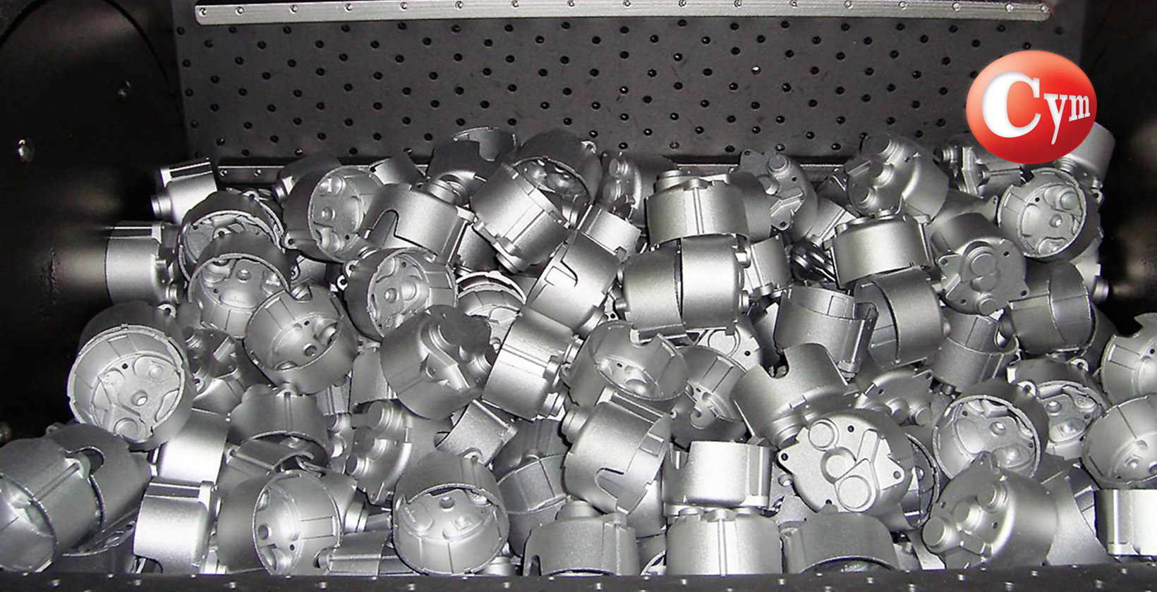 granalladora-de-cinta-rotativa-cym-lt130-piezas-aluminio