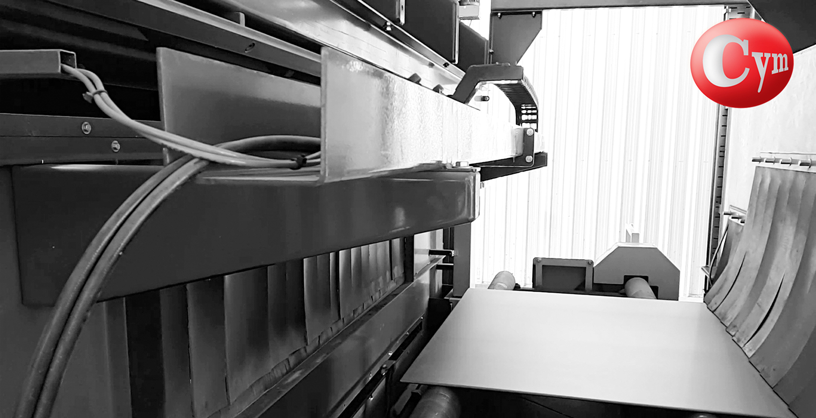 linea-de-granallado-y-pintado-de-chapas-pasaje-horizontal-CH2.5H-cymmaterialessa