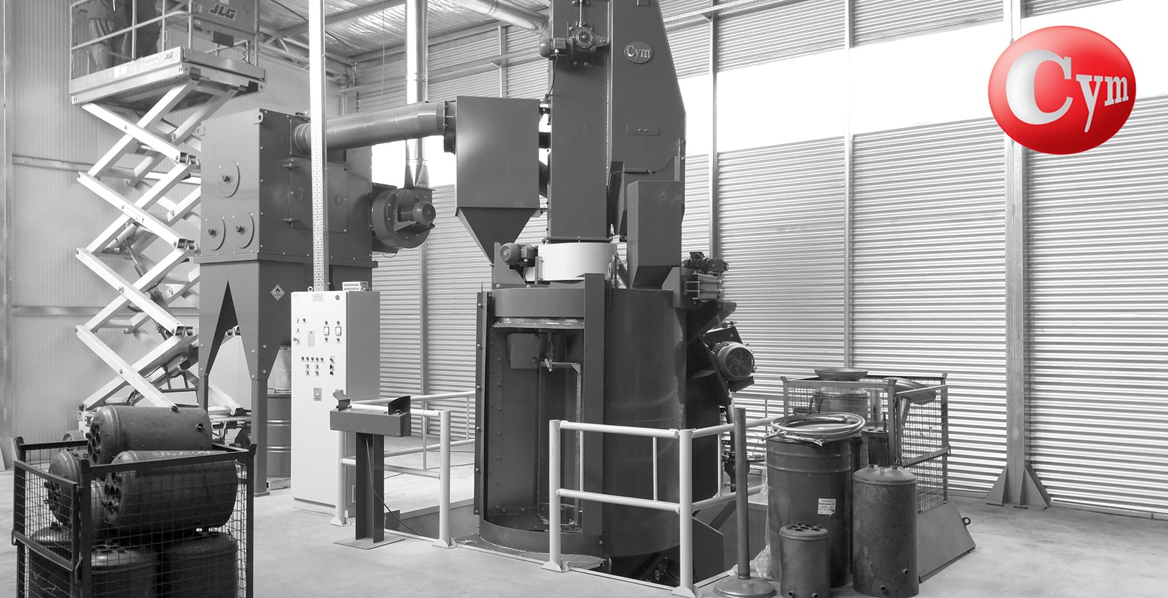 maquina-de-jateamento-de-satelite-para-termotanques-cym