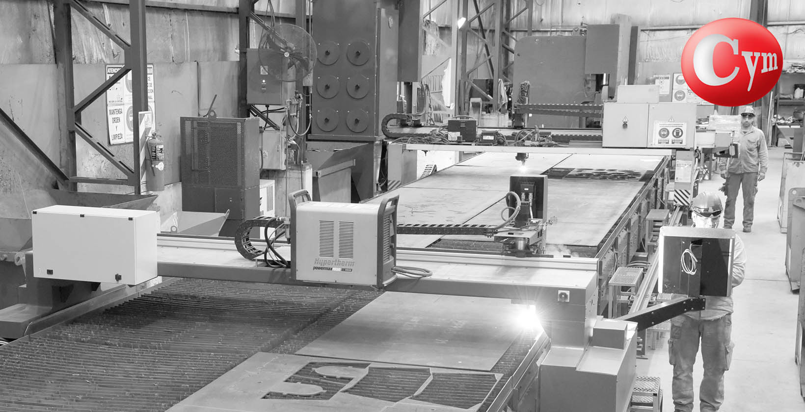 mesa-de-corte-plasma-cnc-con-sistema-aspiracion-de-humos-cym-2