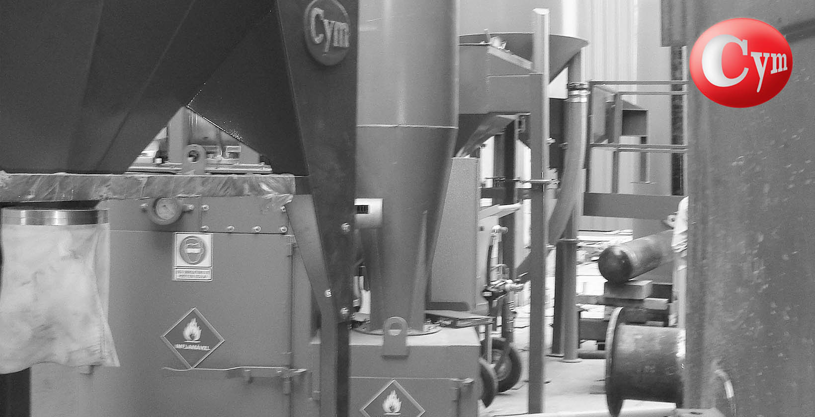 Succionador-de-abrasivos-para-trabajos-en-tanques-de-petroleo-cyvac50-cymmateriales