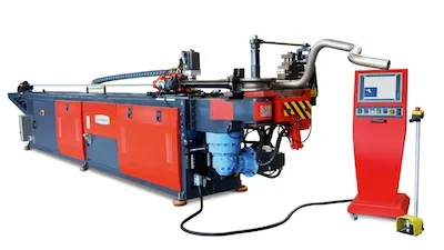 Dobladora de tubos CNC