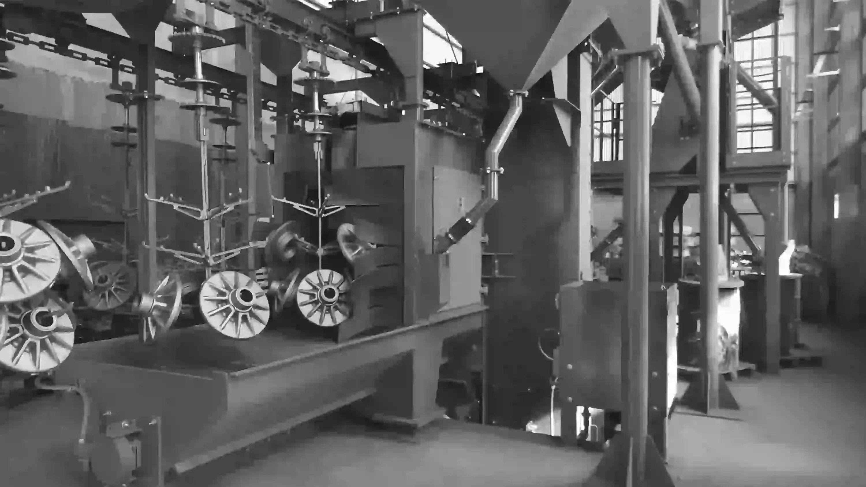 Túnel de granallado continuo en ganchos TUN 8x10 – 2TR 50 HP