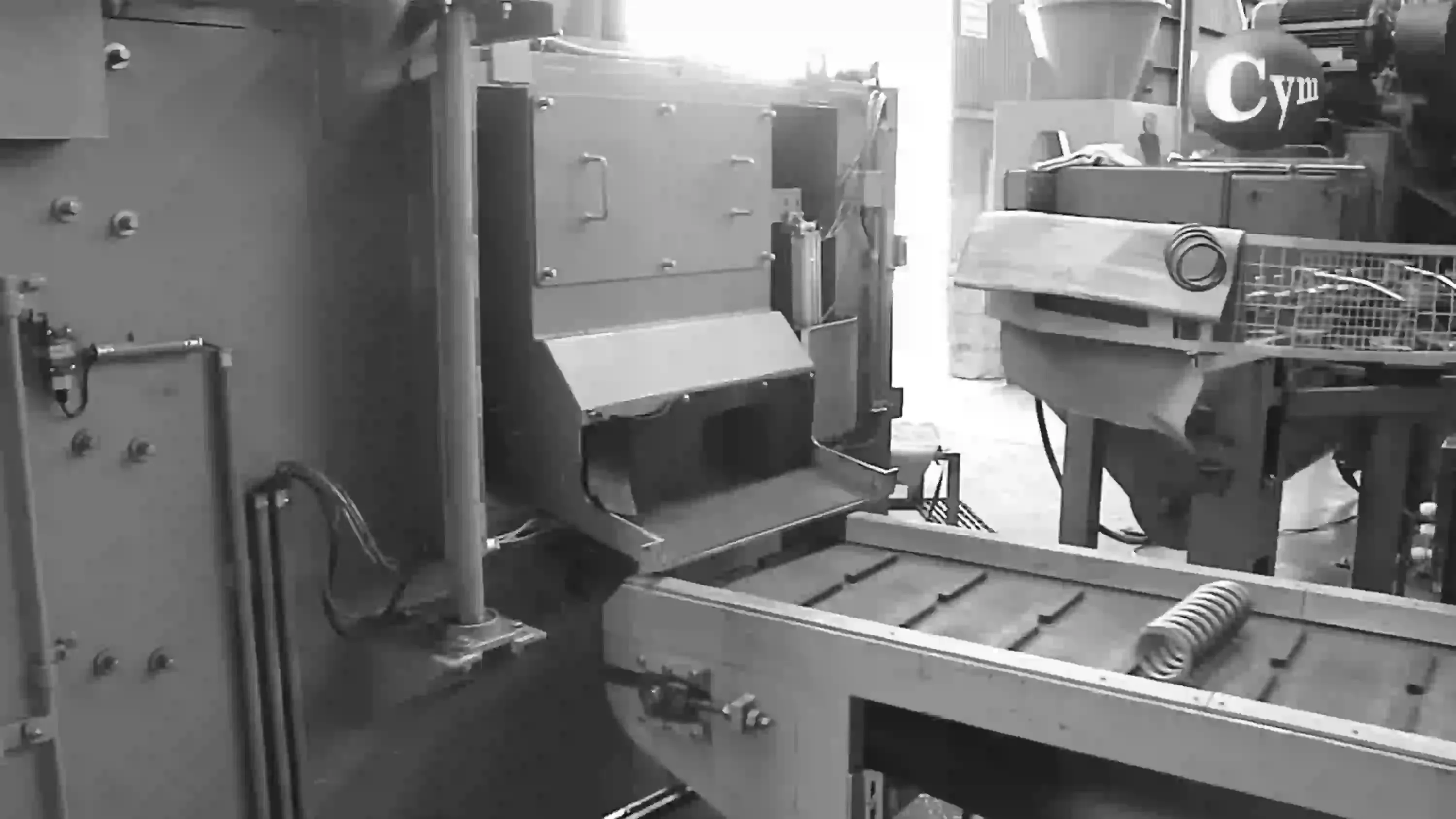 Equipo de pasaje continuo para shot peening de resortes helicoidales