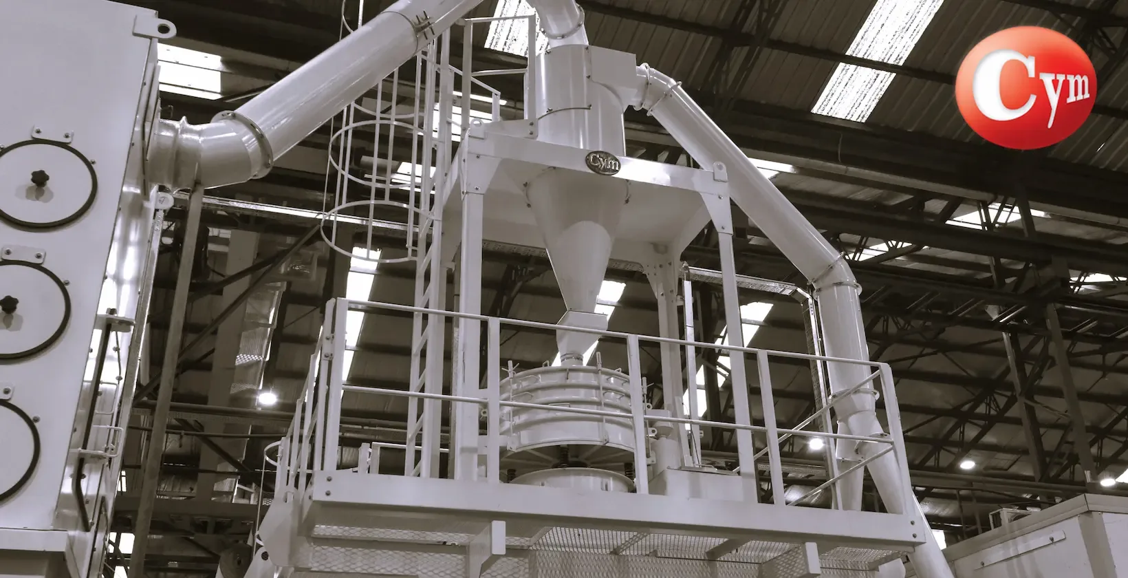 Sistema ciclónico zaranda vibratoria clasificación 2 tamaños granalla shot peening CYM — doble silo aeronáutico · FADEA